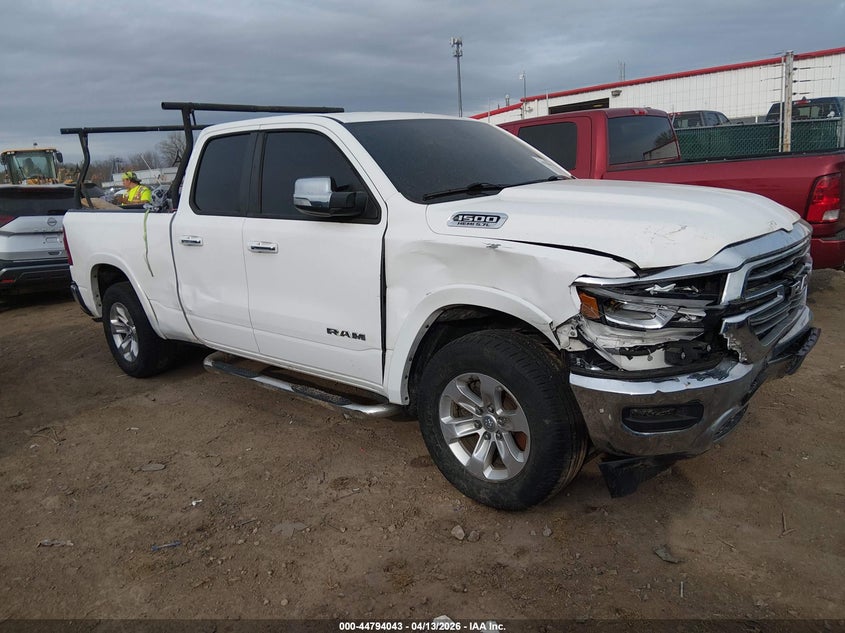 2020 Ram 1500 Laramie 4X4 6'4 Box