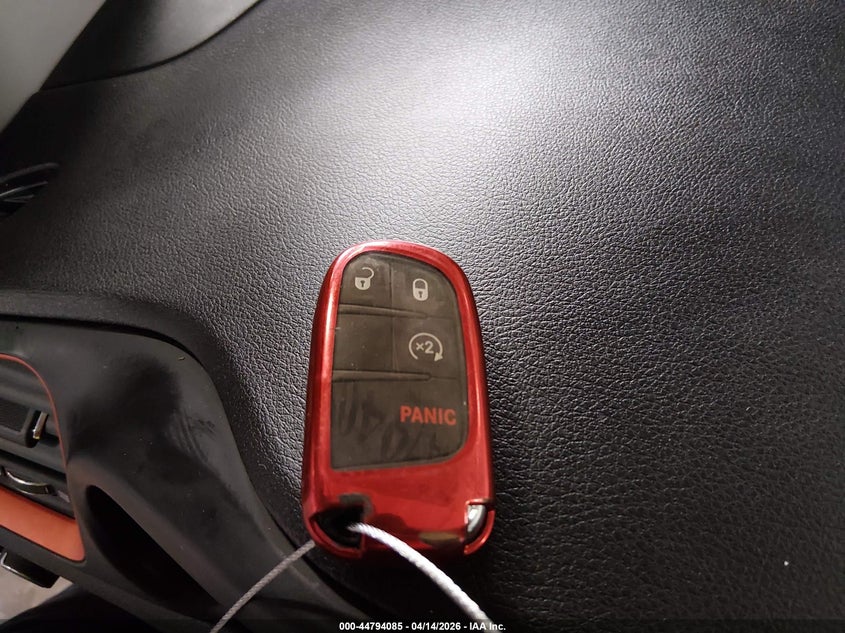 2021 Jeep Renegade Upland 4X4 VIN: ZACNJDAB9MPM27393 Lot: 44794085