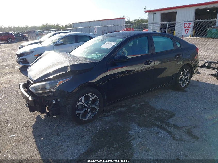 Vin: 3kpf24ad4me325244, lot: 45291361, kia forte lxs 20212