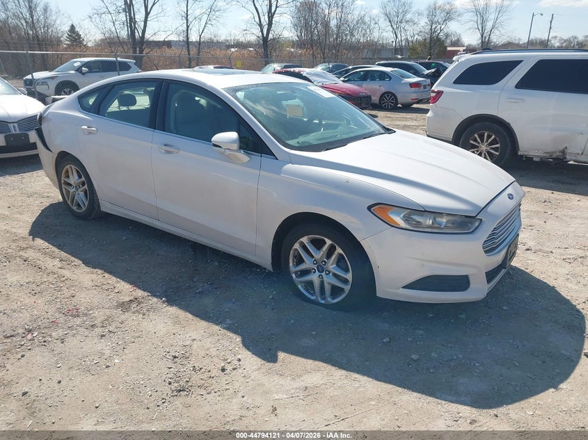 3FA6P0H75DR125658 2013 Ford Fusion Se auction photo 1