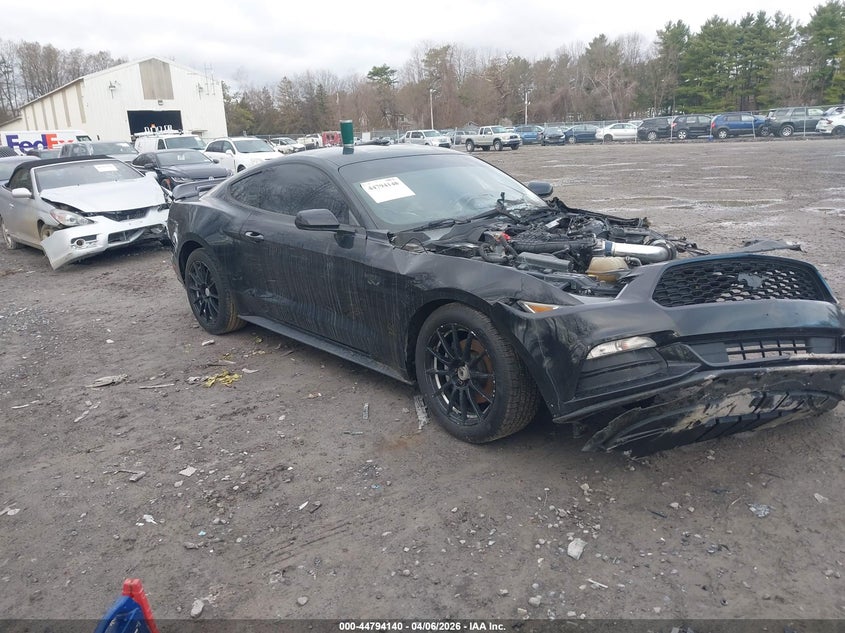 2017 Ford Mustang V6