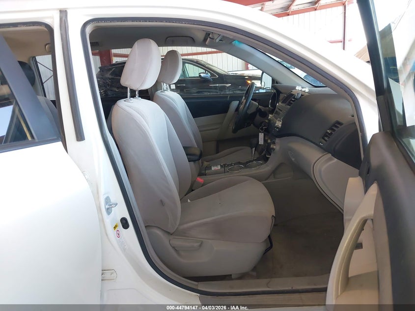 2010 Toyota Highlander Base V6