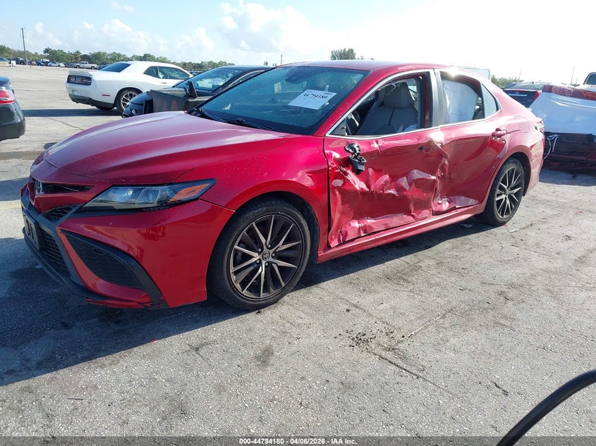 2022 Toyota Camry Se 4T1G11AK3NU058049 photo 1