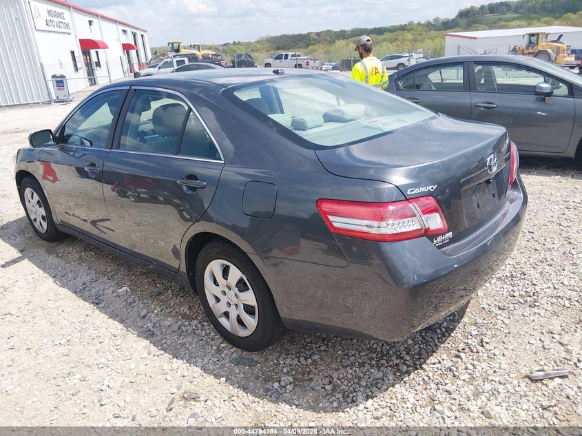 2010 Toyota Camry Le