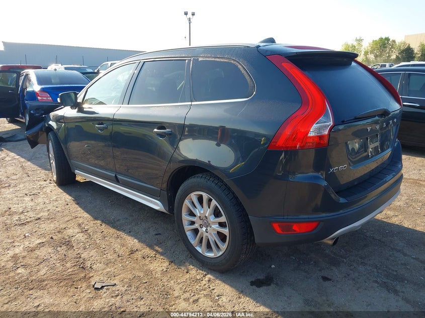2010 VOLVO XC60 auction photo 3
