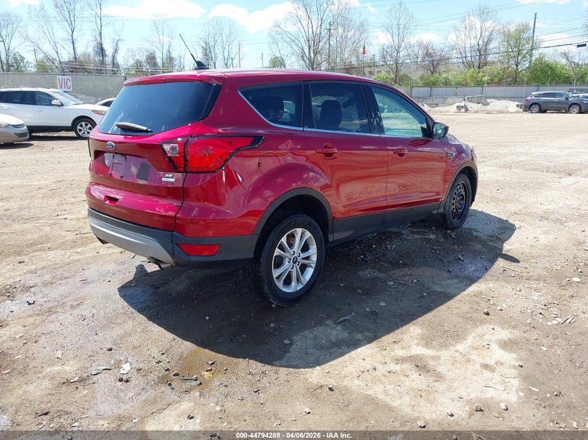 2019 Ford Escape Se