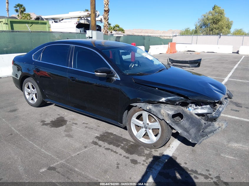 2013 VOLKSWAGEN PASSAT 2.5L SE