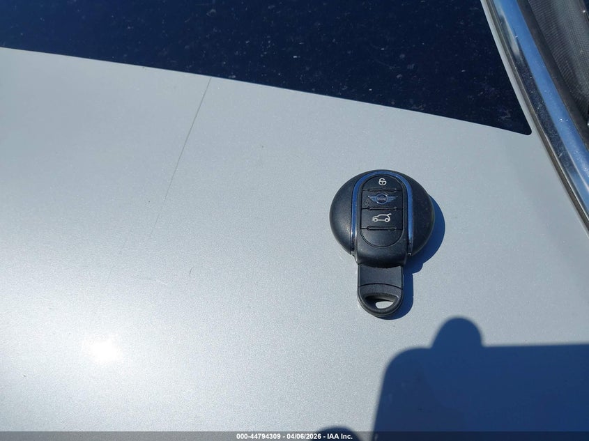 2021 Mini Clubman Cooper S VIN: WMWXJ1C02M2P44266 Lot: 44794309