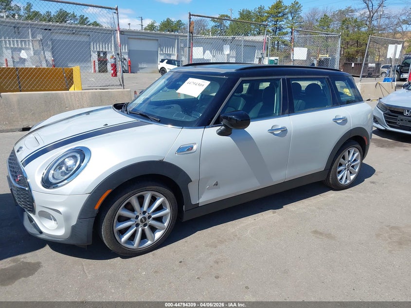 2021 Mini Clubman Cooper S VIN: WMWXJ1C02M2P44266 Lot: 44794309