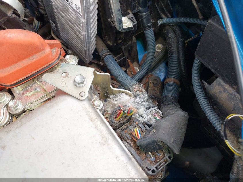 2017 Toyota Rav4 Hybrid Limited VIN: JTMDJREV2HD068019 Lot: 44794345