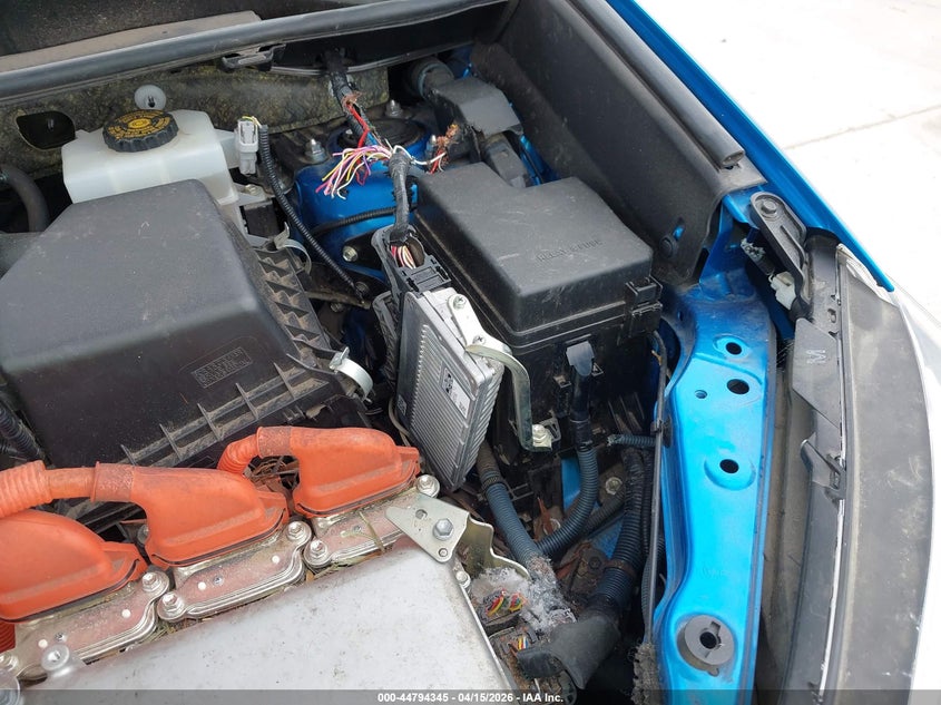 2017 Toyota Rav4 Hybrid Limited VIN: JTMDJREV2HD068019 Lot: 44794345