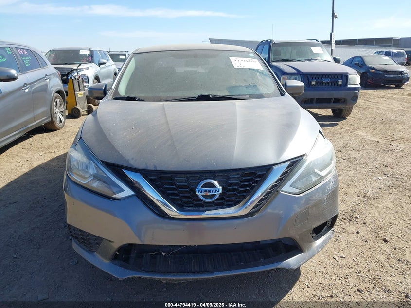 2017 Nissan Sentra 1.8 Sv grey Lot 111044794419 Vin 3N1AB7AP2HL660657