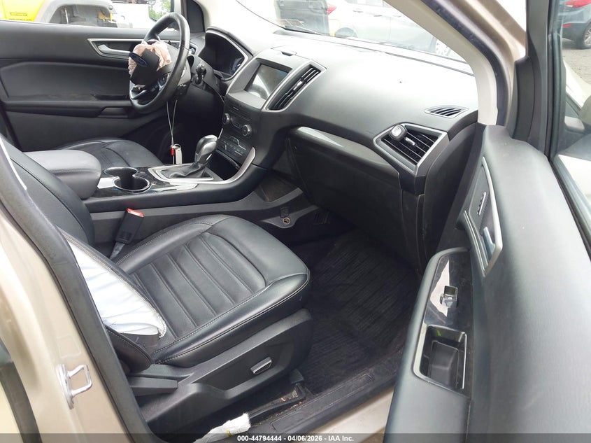 2018 Ford Edge Sel