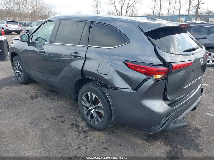 2020 Toyota Highlander Xle