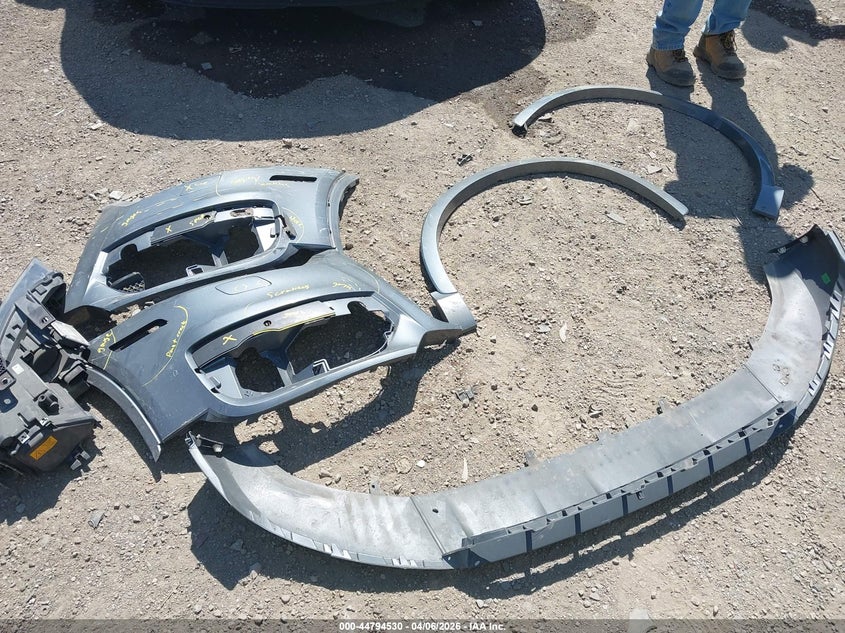 2015 Audi Q3 2.0T Premium Plus VIN: WA1GFCFS5FR001215 Lot: 44794530