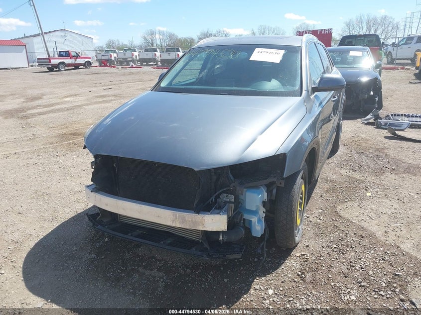 2015 Audi Q3 2.0T Premium Plus VIN: WA1GFCFS5FR001215 Lot: 44794530