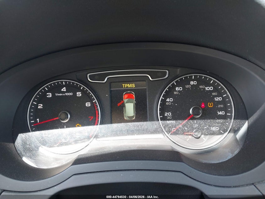 2015 Audi Q3 2.0T Premium Plus VIN: WA1GFCFS5FR001215 Lot: 44794530