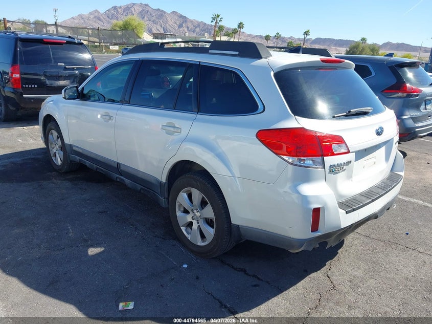 2011 Subaru Outback 2.5I Limited