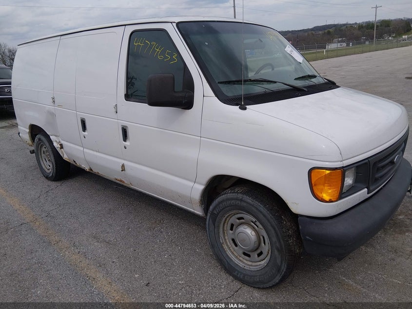 2005 Ford E-150 Commercial/Recreational