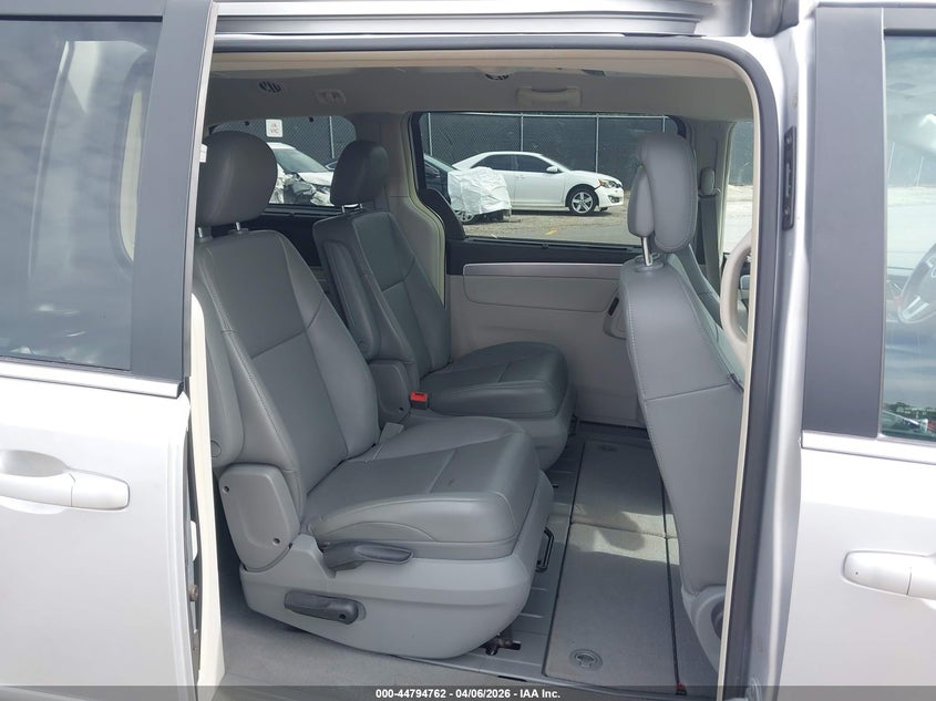 2012 Volkswagen Routan Se VIN: 2C4RVABGXCR293828 Lot: 44794762