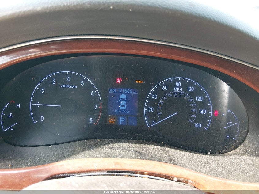 2013 Hyundai Genesis 3.8 VIN: KMHGC4DD1DU227444 Lot: 44794792