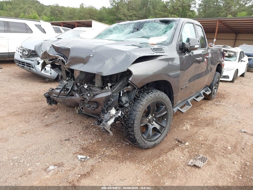Vin: 1c6srfbt3mn731479, lot: 45292078, ram 1500 big horn  4x4 6'4 box 20212