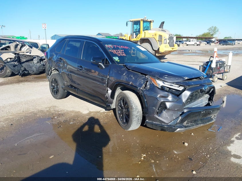 2025 TOYOTA RAV4 HYBRID XSE