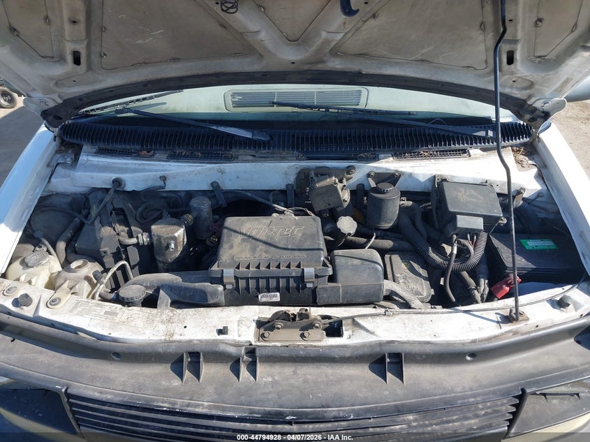 2001 Chevrolet Astro VIN: 1GCDM19W11B105218 Lot: 44794928