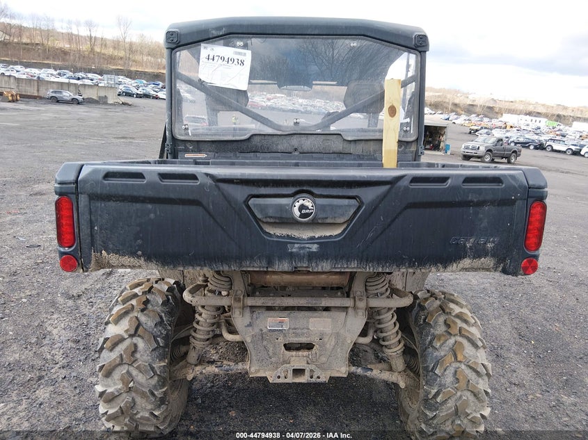 2023 CAN-AM/ BRP TRAXTER CAN-AM DEFENDER HD10 DPS 2