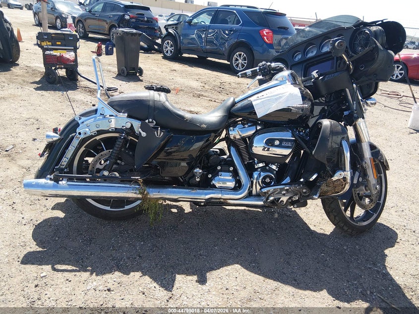 2023 Harley-Davidson Flhx VIN: 1HD1KBC14PB660490 Lot: 44795018