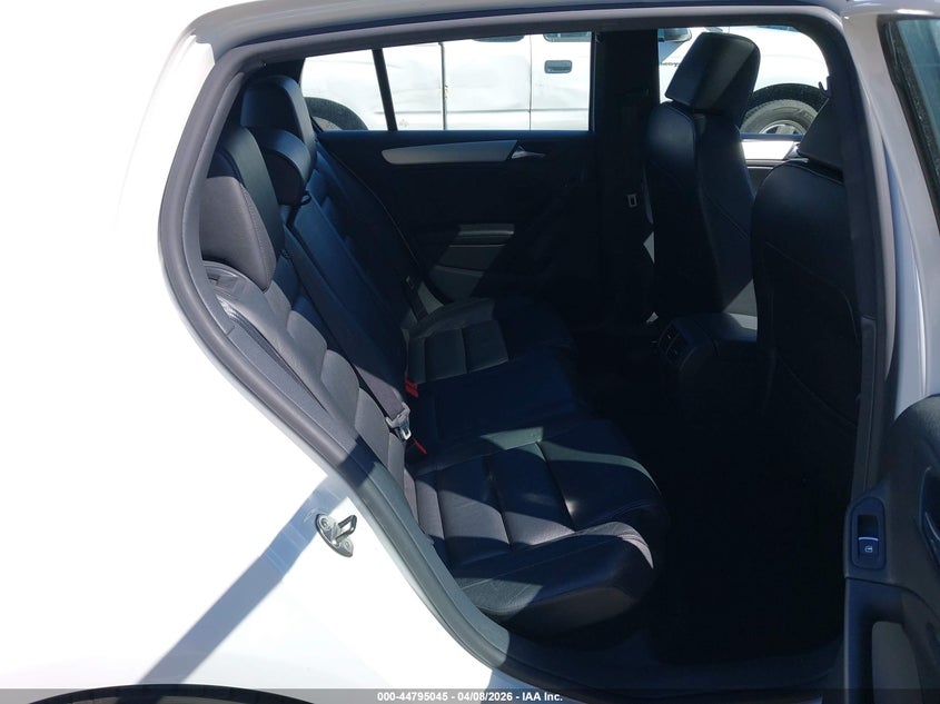 2013 Volkswagen Gti 4-Door Autobahn VIN: WVWHD7AJ7DW041297 Lot: 44795045