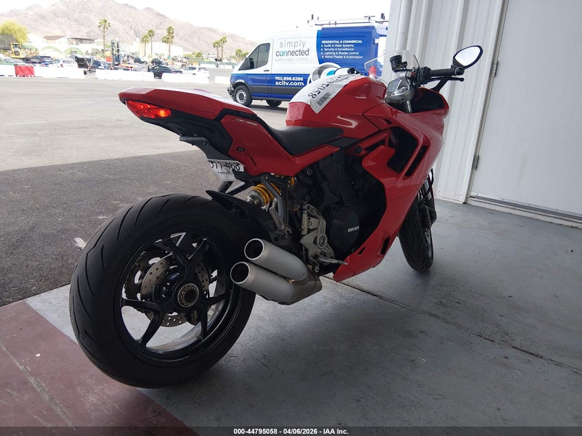 VIN ZDMVABDS9RB000627 2024 DUCATI SUPERSPORT
