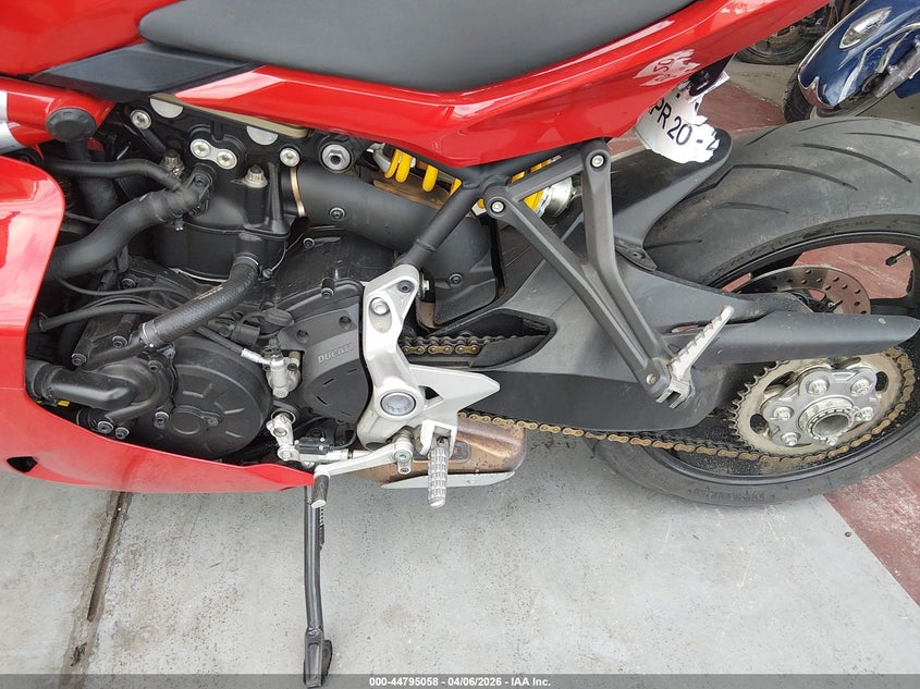 2024 Ducati Supersport VIN: ZDMVABDS9RB000627 Lot: 44795058