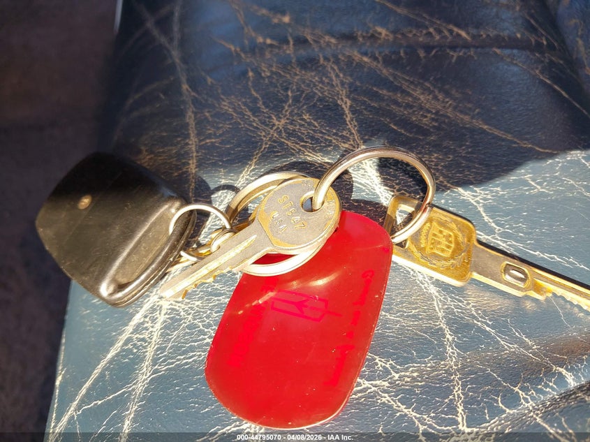 1992 Cadillac Deville VIN: 1G6CD53B2N4256090 Lot: 44795070