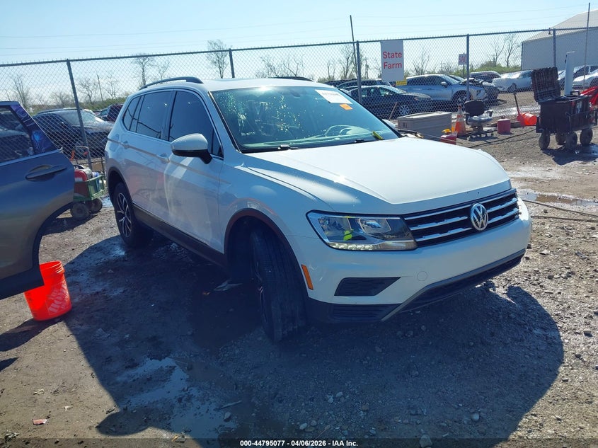 2021 Volkswagen Tiguan 2.0T Se/2.0T Se R-Line Black/2.0T Sel