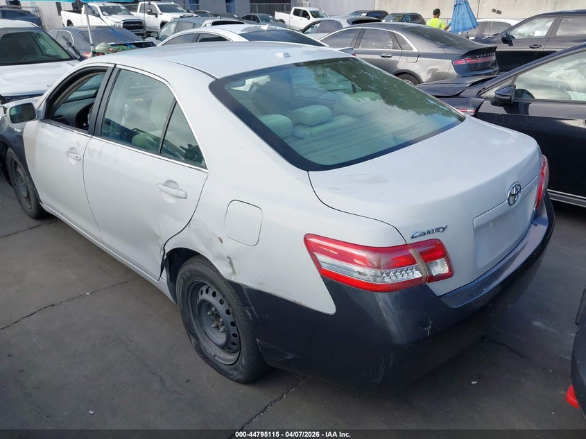2011 Toyota Camry Le