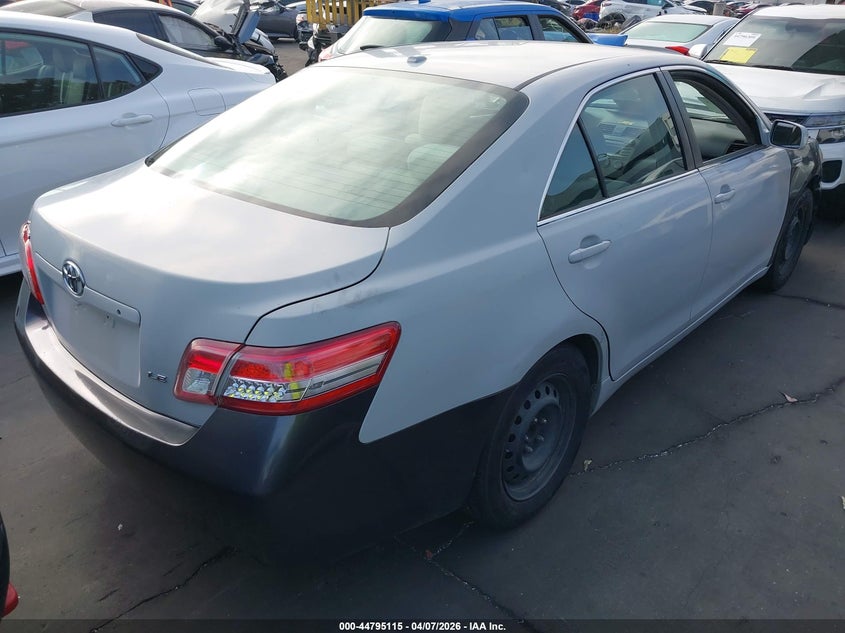 2011 Toyota Camry Le