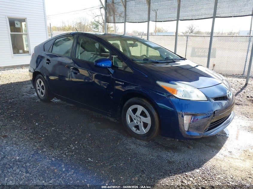 2013 Toyota Prius Three