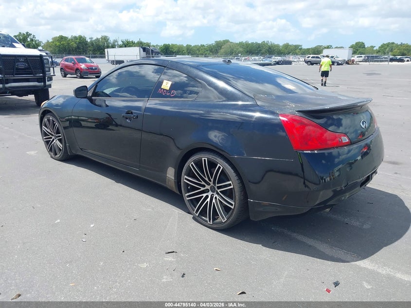 2010 Infiniti G37 Journey