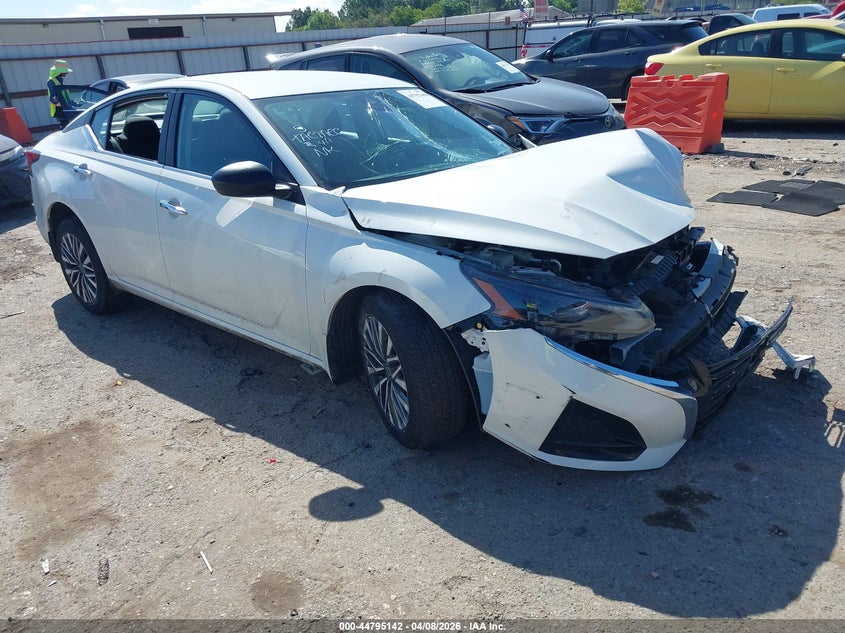 2024 Nissan Altima Sv Intelligent Awd