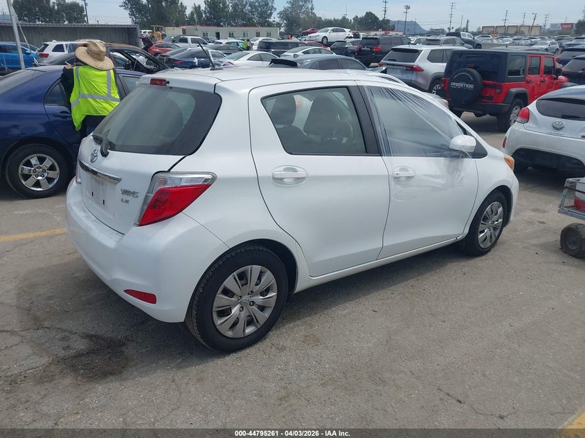 2012 Toyota Yaris Le