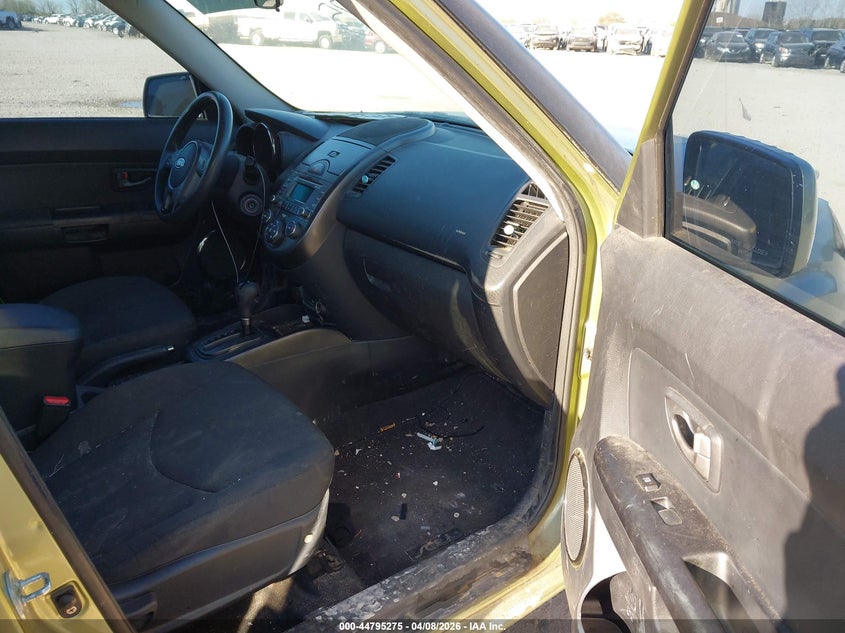 2010 Kia Soul +