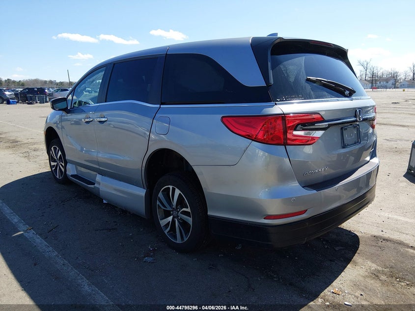 VIN 5FNRL6H89NB041537 2022 HONDA ODYSSEY TOURING