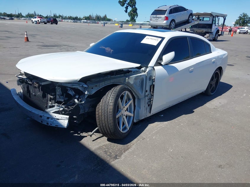 2015 Dodge Charger Sxt