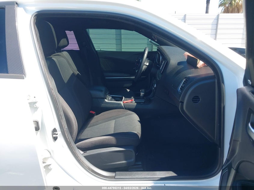 2015 Dodge Charger Sxt