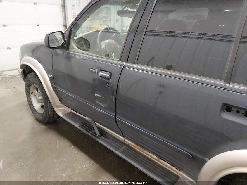 2000 Ford Explorer Eddie Bauer VIN: 1FMZU84P1YZB51322 Lot: 44795439