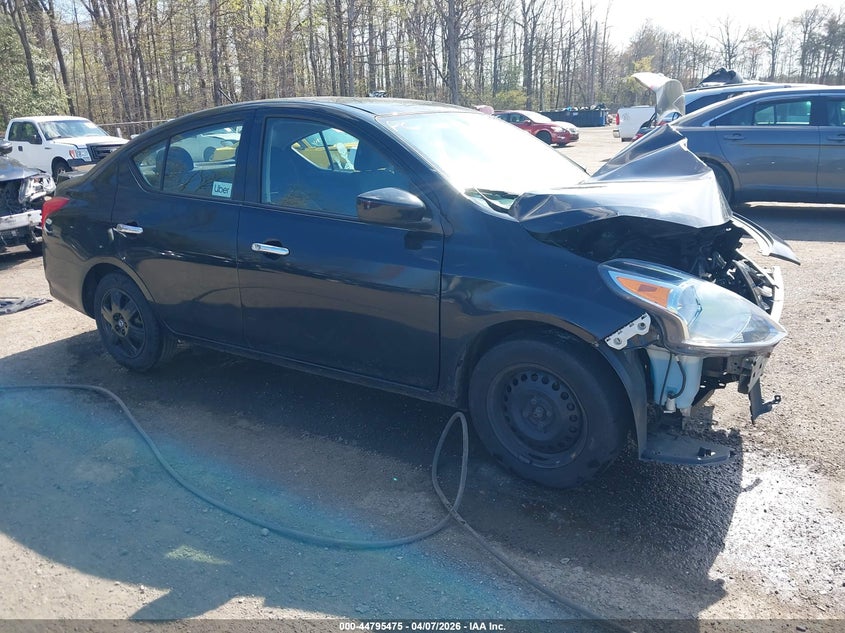 2017 NISSAN VERSA 1.6 SV