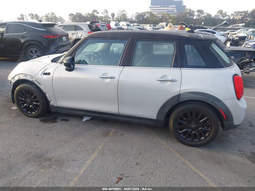 2017 Mini Hardtop Cooper VIN: WMWXU1C30H2F77934 Lot: 44795501