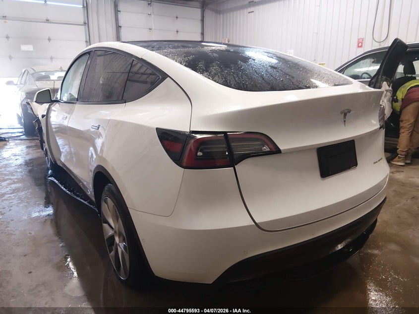 2021 Tesla Model Y Long Range Dual Motor All-Wheel Drive