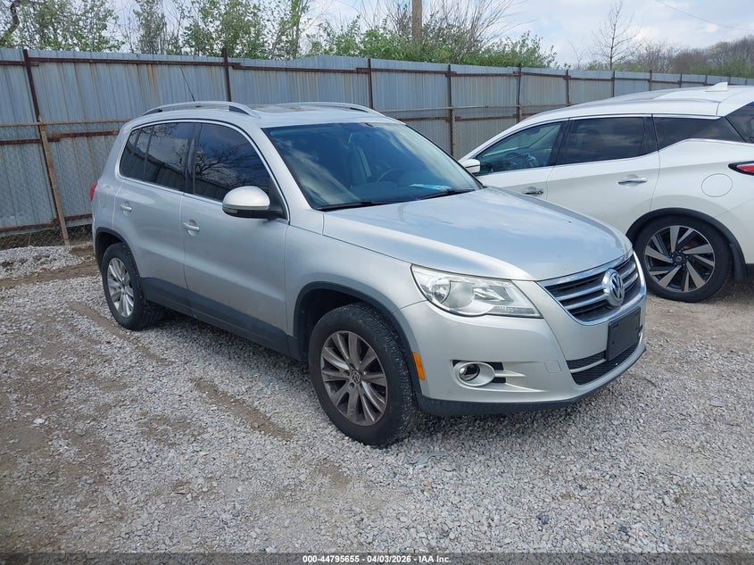 2010 Volkswagen Tiguan Se